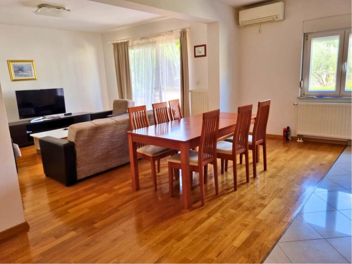 Miro Apartment Zadar Bagian luar foto